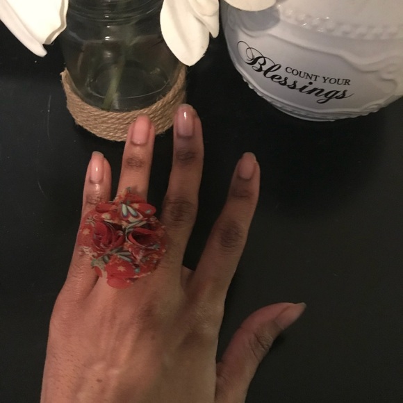 Pretty bronze ring! - Picture 6 of 6